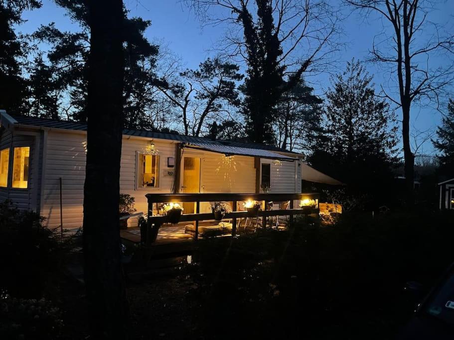 Knus Chalet Midden In De Bossen Nunspeet Luaran gambar